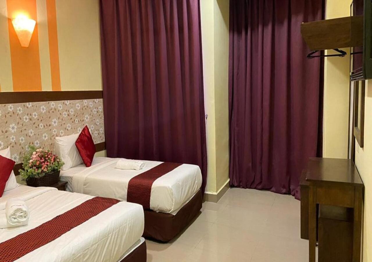 Sun Inns Permas Jaya Johor Bahru Exterior photo